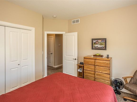 5th image of 7403 Dawn Dr