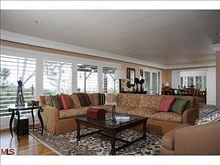 1st image of 274 Ashdale Pl