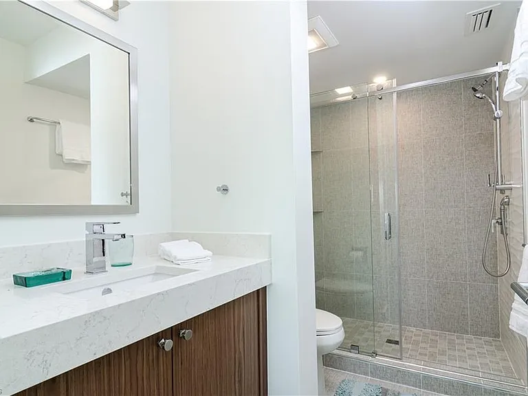 10682 Gulf Shore Dr #C-204 — Photo 7