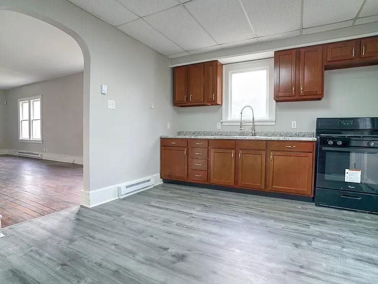 501 N Eddy St — Photo 7