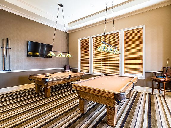 Clubhouse - Billiards