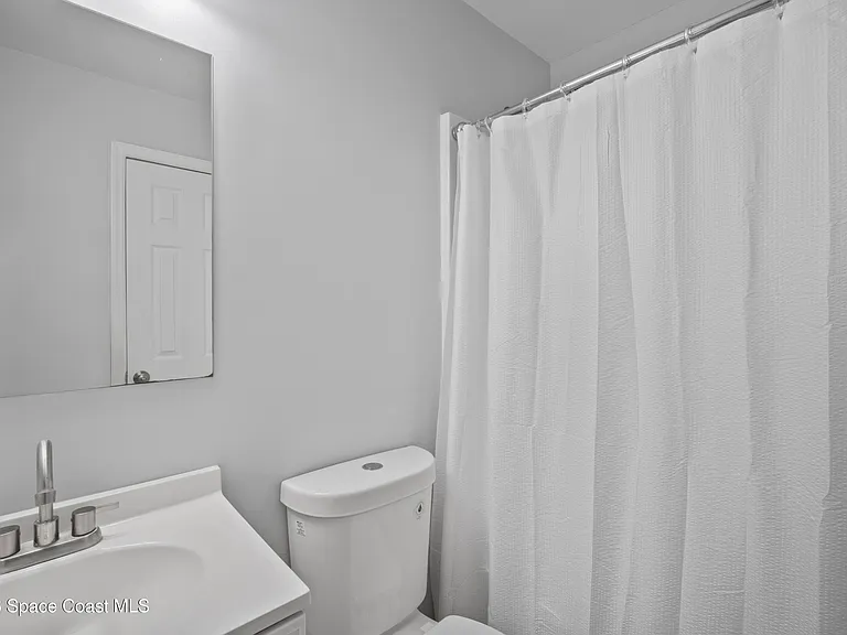 1328 Union St SE — Photo 22
