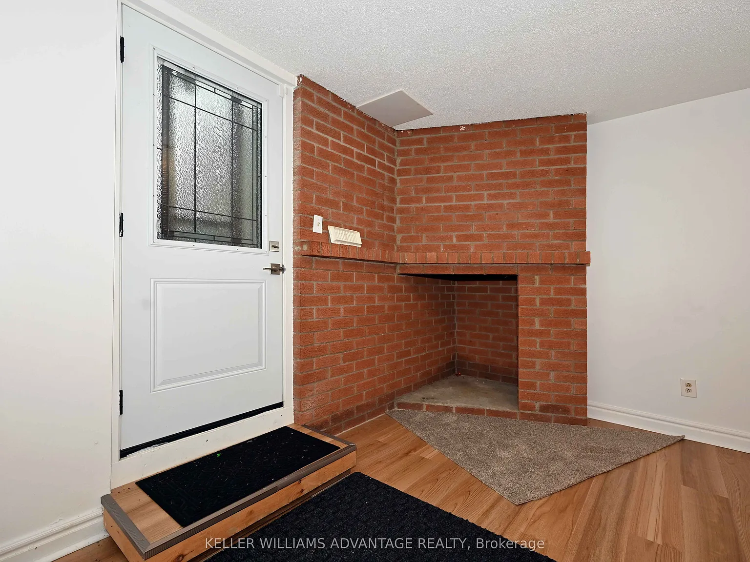2 bed, $1,800 — Photo 4
