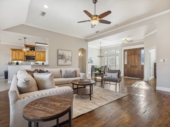 3312 Sycamore Dr, Flower Mound, TX 75028