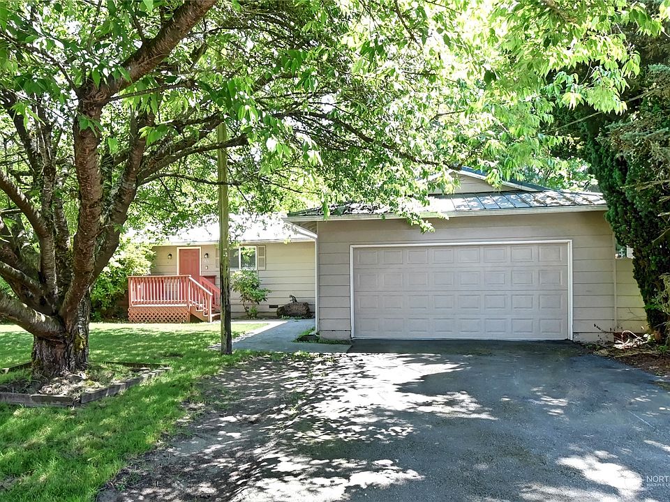 1st image of 3826 122nd Street NE