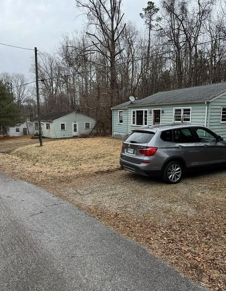 1 bed, 1.0 bath, 1032 sqft, $851 — Photo 1