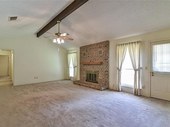 2nd image of 1014 Westminster Ln