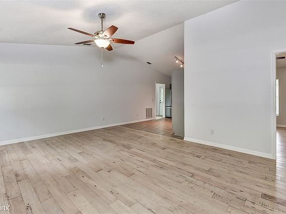 5th image of 1160 7th St