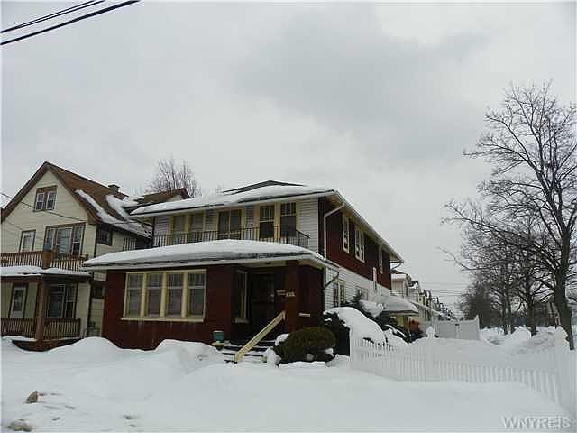 2nd image of 495 E Amherst St