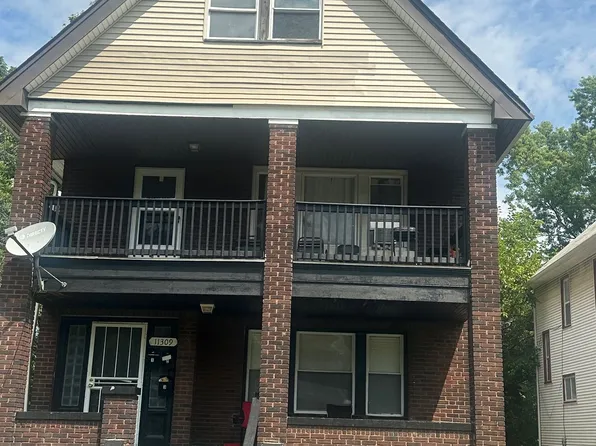 Nice Cossey third floor unit, 11309 Parkview Ave Unit 3, Cleveland, OH 44104
