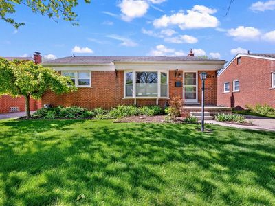 19716 Gaukler St, Saint Clair Shores, MI, 48080