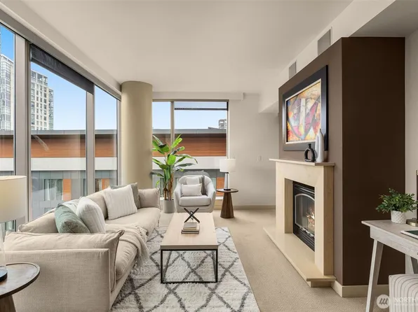 10650 NE 9th Place #1127, Bellevue, WA 98004