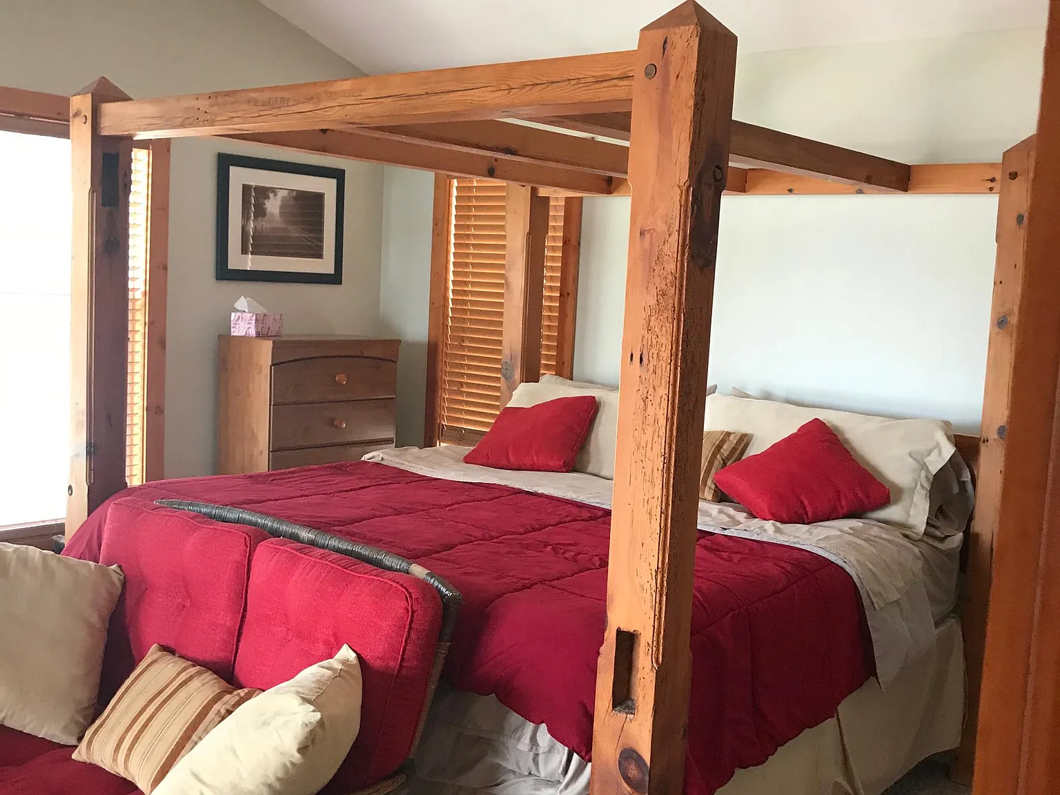 N3150 Iris Rd — Photo 2