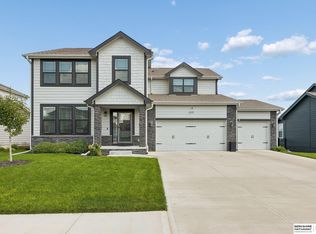 12121 S 209th Ave, Gretna, NE 68028