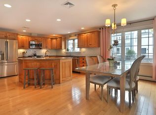 55 Milk St, Newburyport, MA 01950
