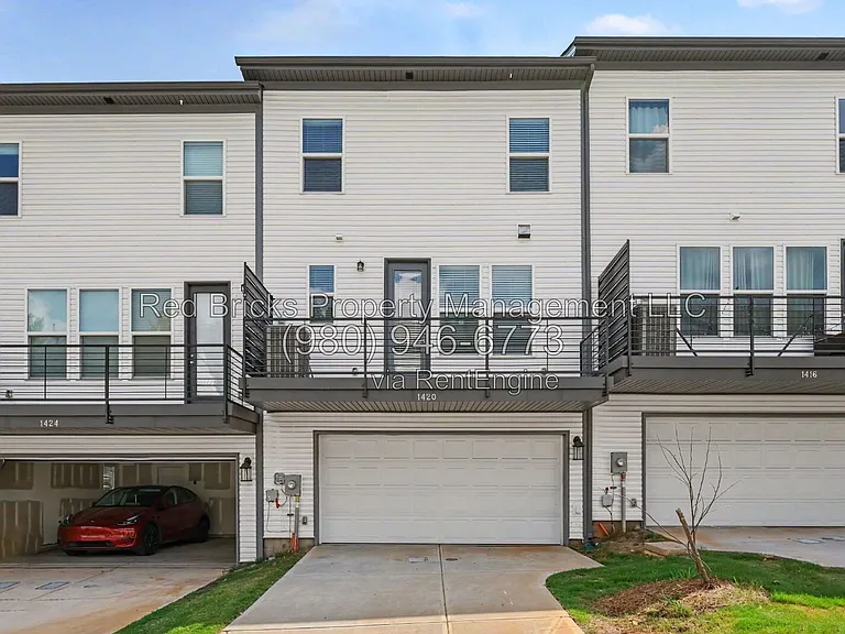 1420 Blanche St — Photo 33