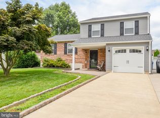 236 Tinsley Ct, Newark, DE 19702