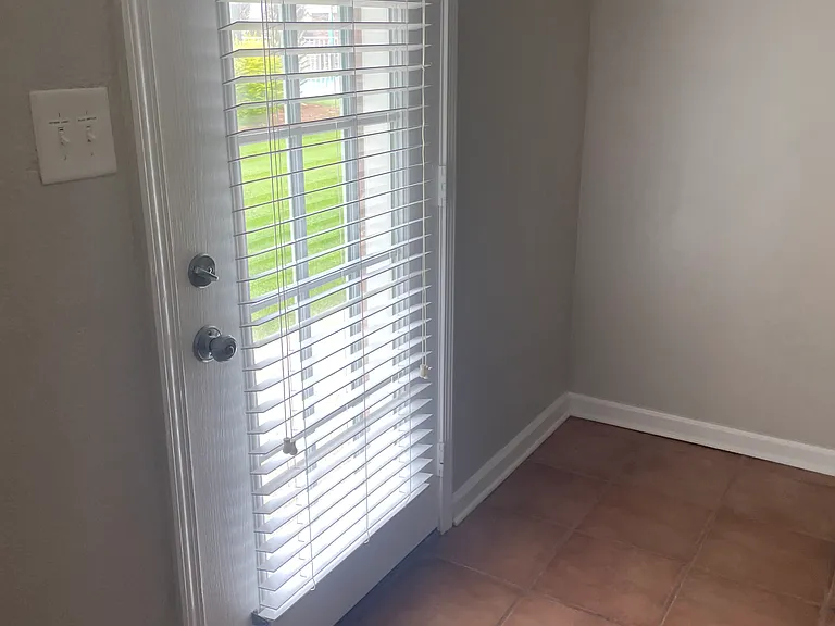 710 Scenic Hwy #107 — Photo 6
