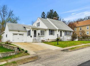 116 Oakdale Ave, Manchester, NH 03103