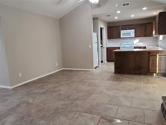 5th image of 1506 W Mimosa St