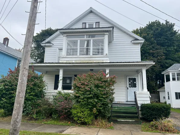 25 W 8th Ave, Gloversville, NY 12078