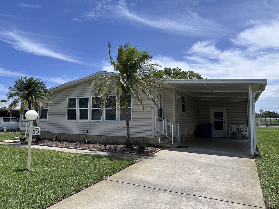 1st image of 2205 E Lakeview Dr #2205
