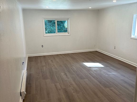 Large master bedroom