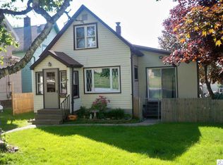 2406 W 9th St, Duluth, MN 55806