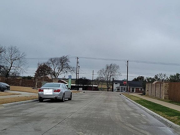 5th image of 1244 Joseph Earl Dr