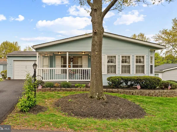 308 Hidden Springs Dr, Souderton, PA 18964