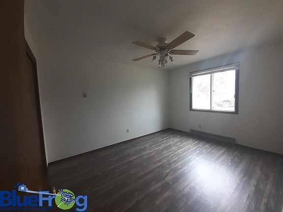 3rd image of 205 Lakeview Ave #1