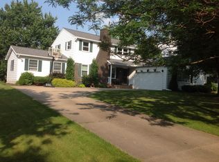 3027 Patio Dr, Erie, PA 16506