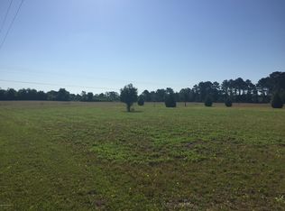 3 Hardison Rd, Holly Ridge, NC 28445