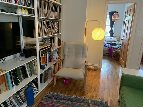 4th image of 4219 7th Ave APT 4