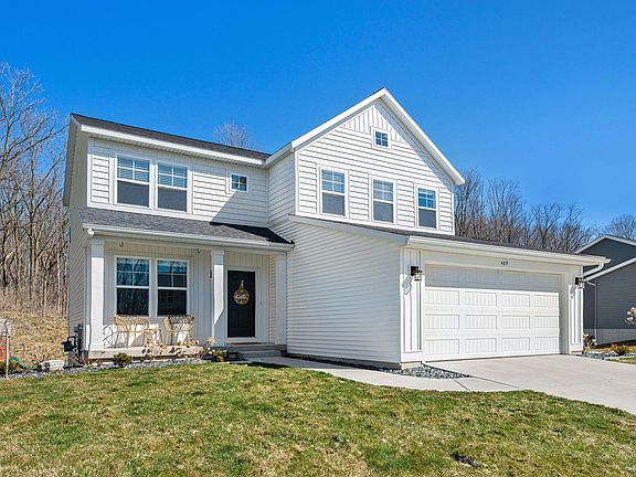 2nd image of 485 Windchime Dr