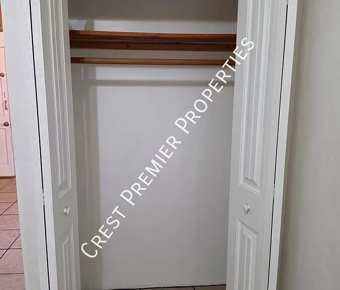 2145 W Wilshire Dr #1 — Photo 25