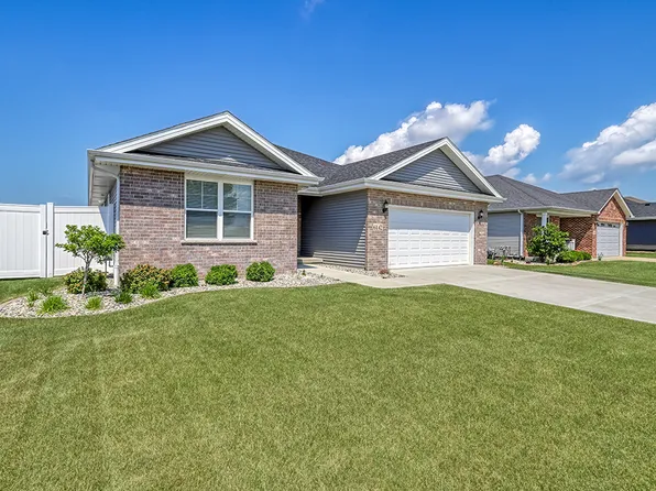 6142 Stone Mill Dr, Bourbonnais, IL 60914