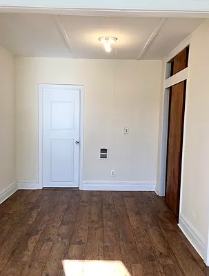 Rented by Parlor Real Estate Corp | media 6