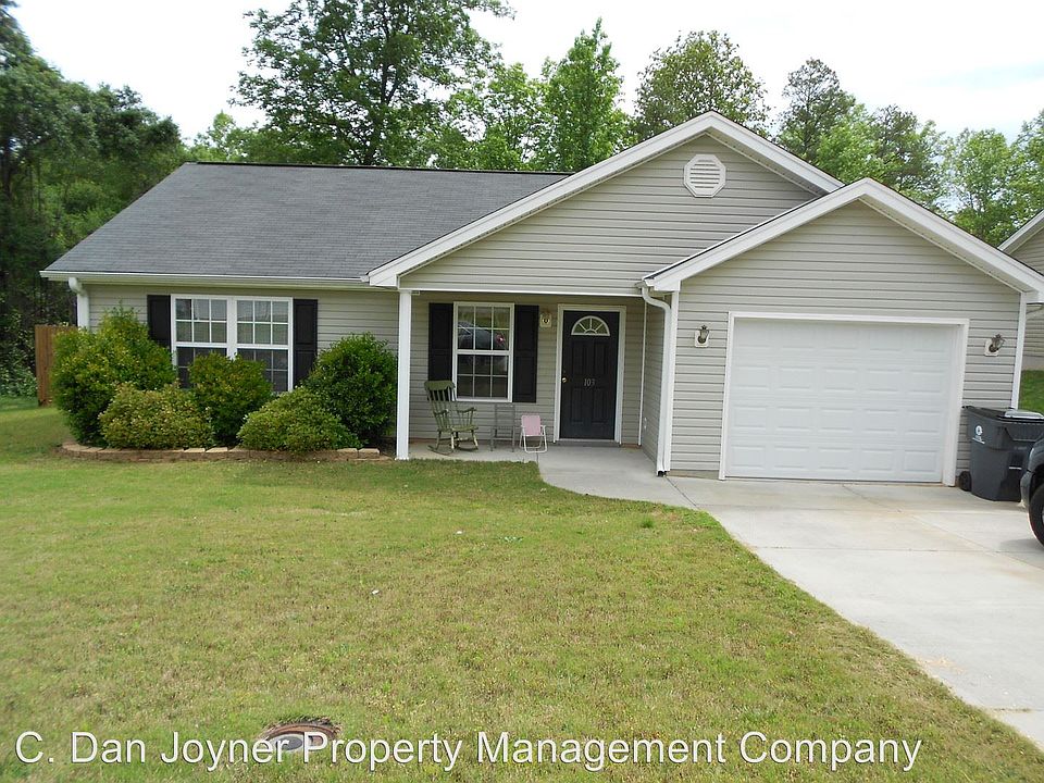 1st image of 103 Denali Ct