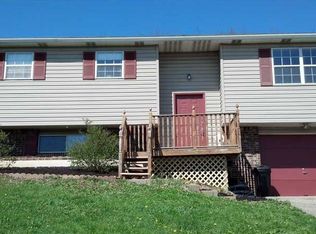 528 Horne Run Rd, Amity, PA 15311