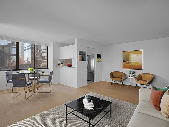 3rd image of 124 W 60th St APT 12M