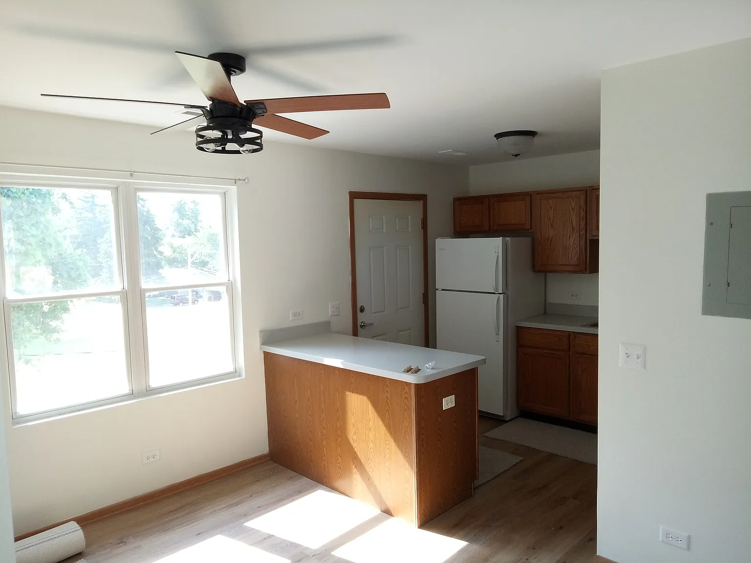 2 bed, 850 sqft, $1,625 — Photo 4