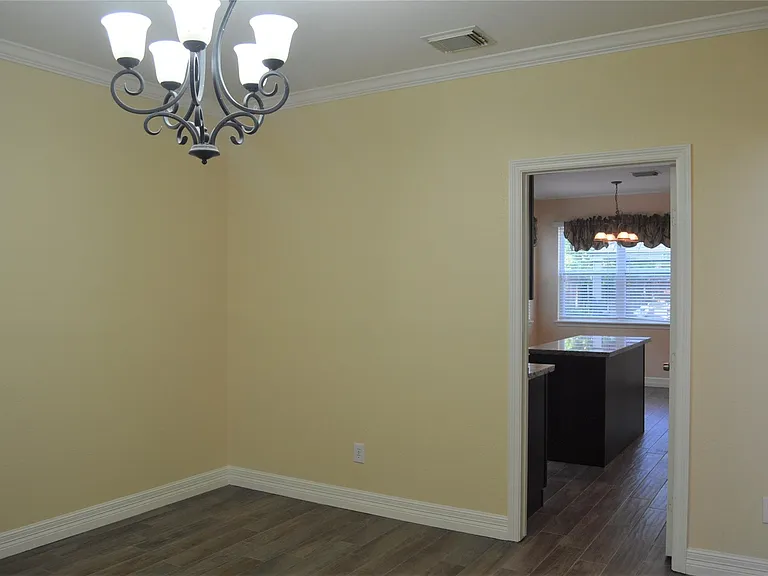 6210 Marble Hollow Ln — Photo 8