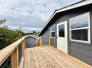 1936 Sutter Rd, McKinleyville, CA 95519