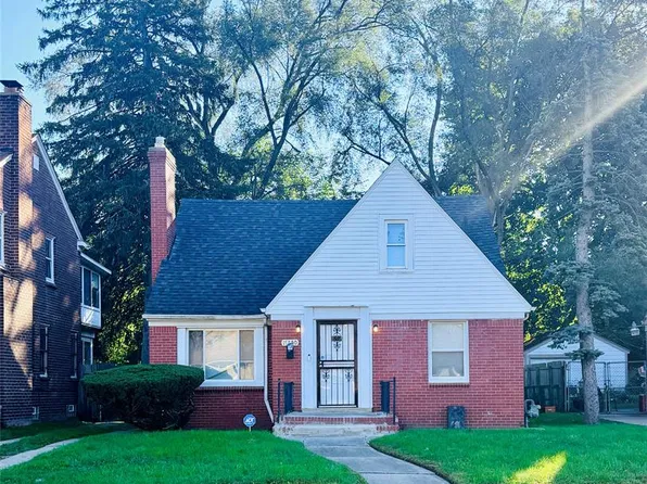 17550 Shaftsbury Ave, Detroit, MI 48219