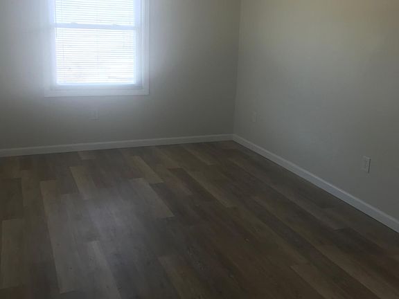 2nd image of 802 Westway Dr
