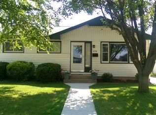 6716 S 17th St, Milwaukee, WI 53221