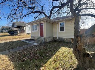 2609 Flushing Rd, Flint, MI 48504