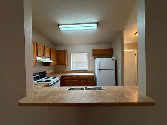 5th image of 13912 SW 61st Cir #1