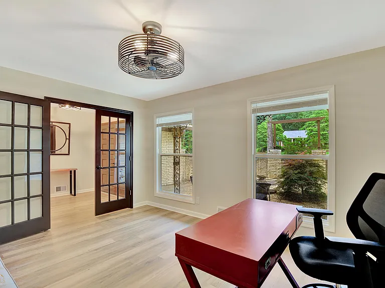 213 Oakmount Dr #FURNISHED — Photo 7